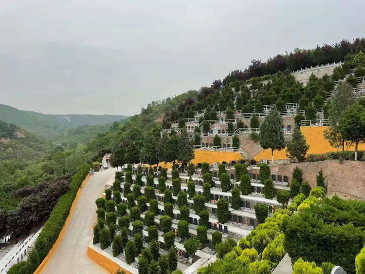 西安青山綠水壽陽(yáng)山墓園